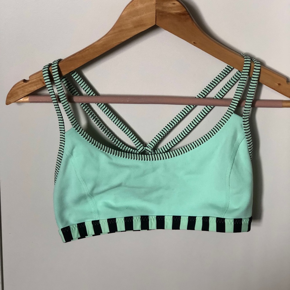 Lululemon workout bra
